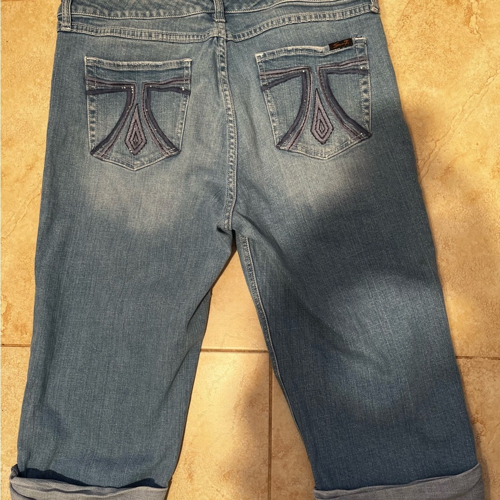 Seven7 Women's Cropped Blue Jeans - Picture 2 of 4